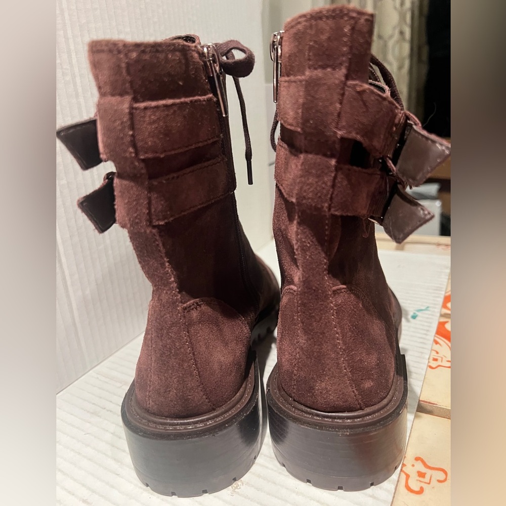 VINCE CAMUTO Fawdry Chocolate Brown Suede Lace Up Combat Motto Boot Size 7M NEW - Picture 3 of 14